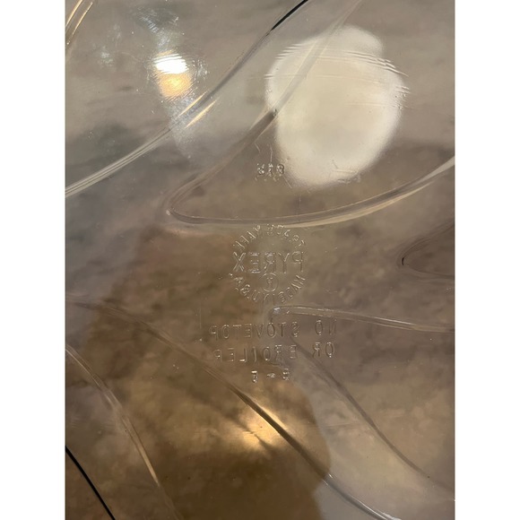 Pyrex Fireside 14.5" Fireside Footed Oval Platter with Well! - Picture 3 of 3